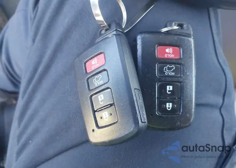 2015 Toyota Highlander Xle V6 z USA, uszkodzony, nr VIN 5TDKKRFH9FS090436